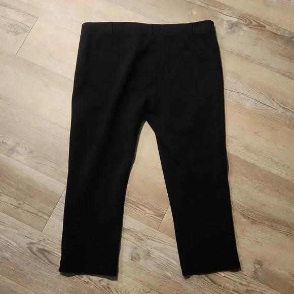 Betabrand Cropped Stratch Dress Pant - Picture 4 of 6